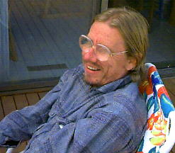 Mikey.jpg (13947 bytes)